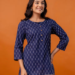 Chic Printed Short Kurti with Round Neck & 3/4 Sleeves