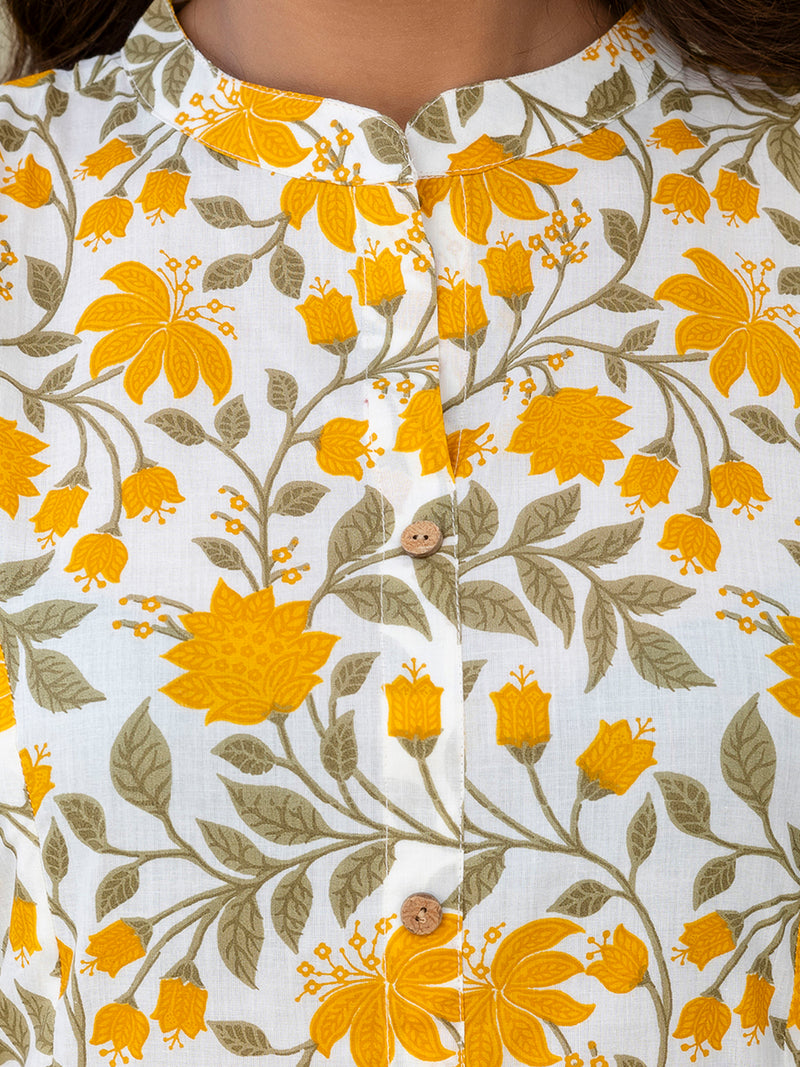 Luxury Mandarin Collar Printed Co-Ord Set with Button Detail A-Line Kurta & Comfort Fit Pants