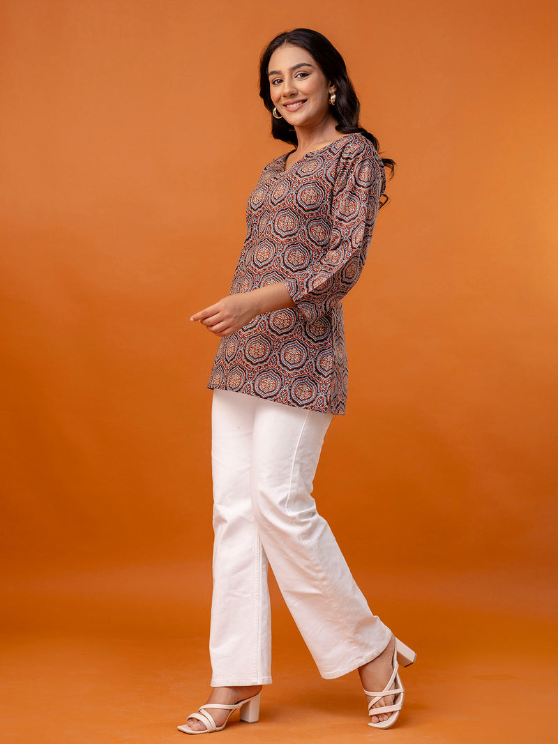 Elegant Printed top – Soft Cotton, Everyday Style, Sizes S–XXL.