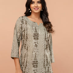 Elegant Printed Short Kurti – Soft Cotton, Everyday Style, Sizes S–XXL.