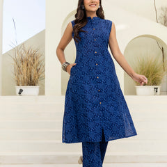 Luxury Mandarin Collar Printed Co-Ord Set with Button Detail A-Line Kurta & Comfort Fit Pants