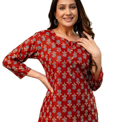 Chic Printed Short Kurti with Round Neck & 3/4 Sleeves