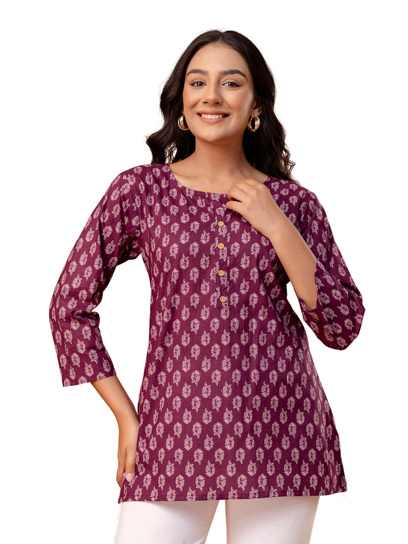 Chic Printed Short Kurti with Round Neck & 3/4 Sleeves