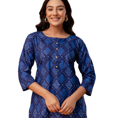 Chic Printed Short Kurti with Round Neck & 3/4 Sleeves