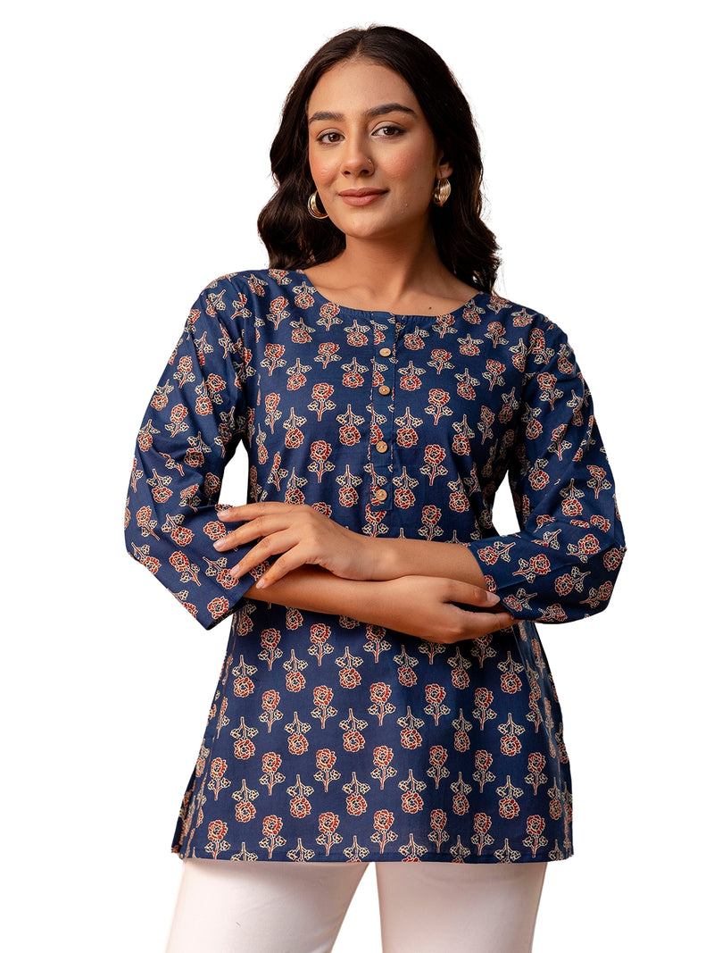 Chic Printed Short Kurti with Round Neck & 3/4 Sleeves