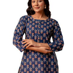 Chic Printed Short Kurti with Round Neck & 3/4 Sleeves