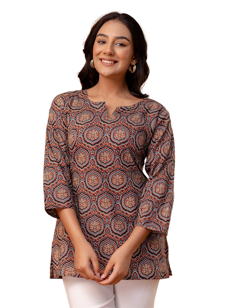 Elegant Printed top – Soft Cotton, Everyday Style, Sizes S–XXL.