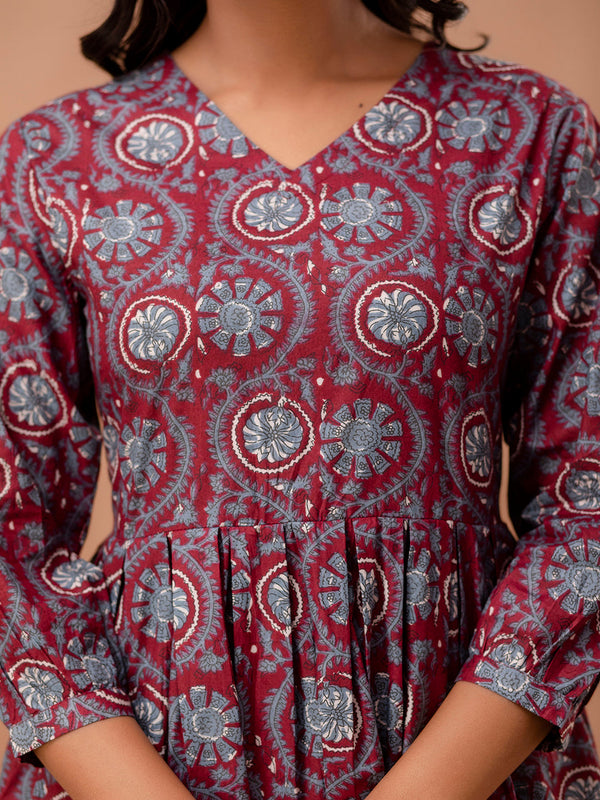 Floral Printed V-Neck Pure Cotton Pleated A-Line Kurti