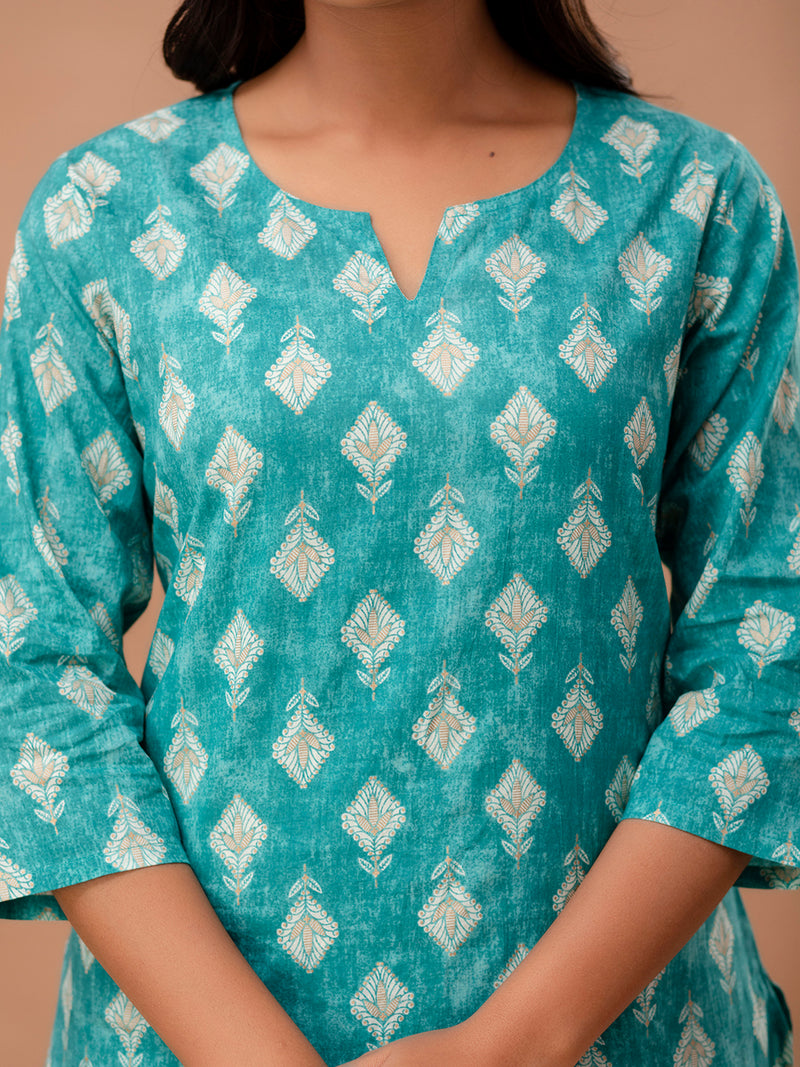 Green Printed Cotton Night Suit with V-Neck Kurti & Ankle-Length Pants
