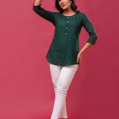 Feranoid Plain short kurti Rayon Sia