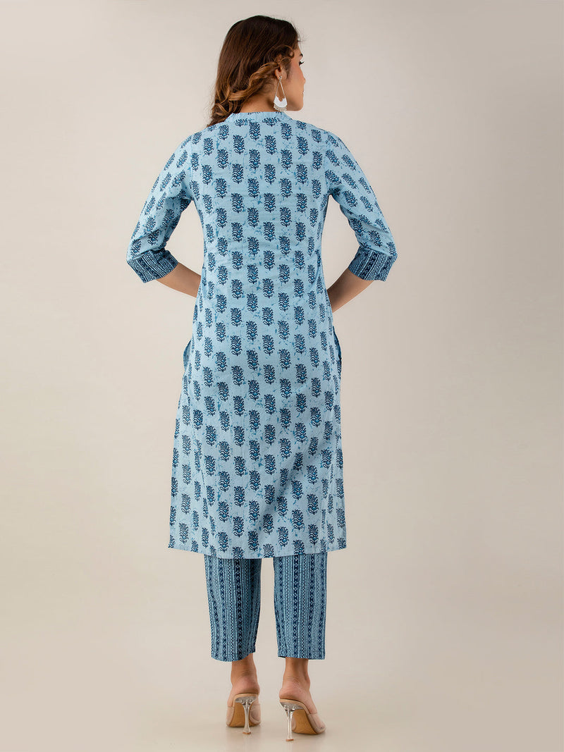 Women Kurta Pant Dupatta Set
