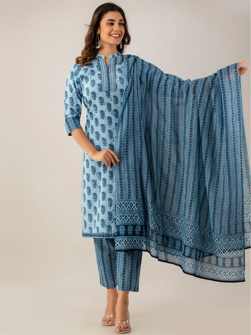 Women Kurta Pant Dupatta Set