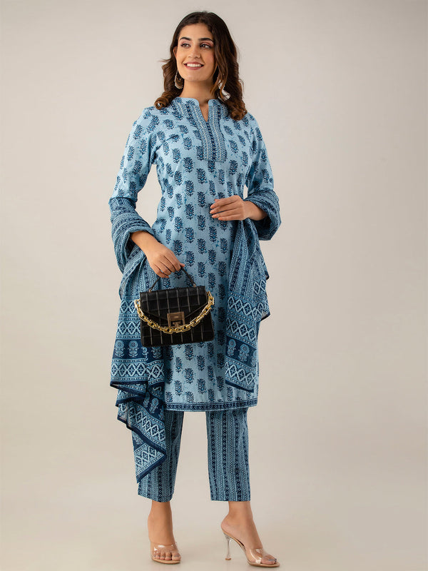 Women Kurta Pant Dupatta Set