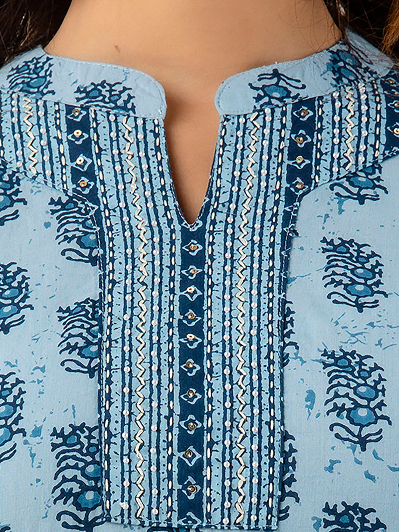 Women Kurta Pant Dupatta Set