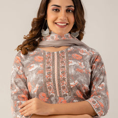 Women Kurta Pant Dupatta Set