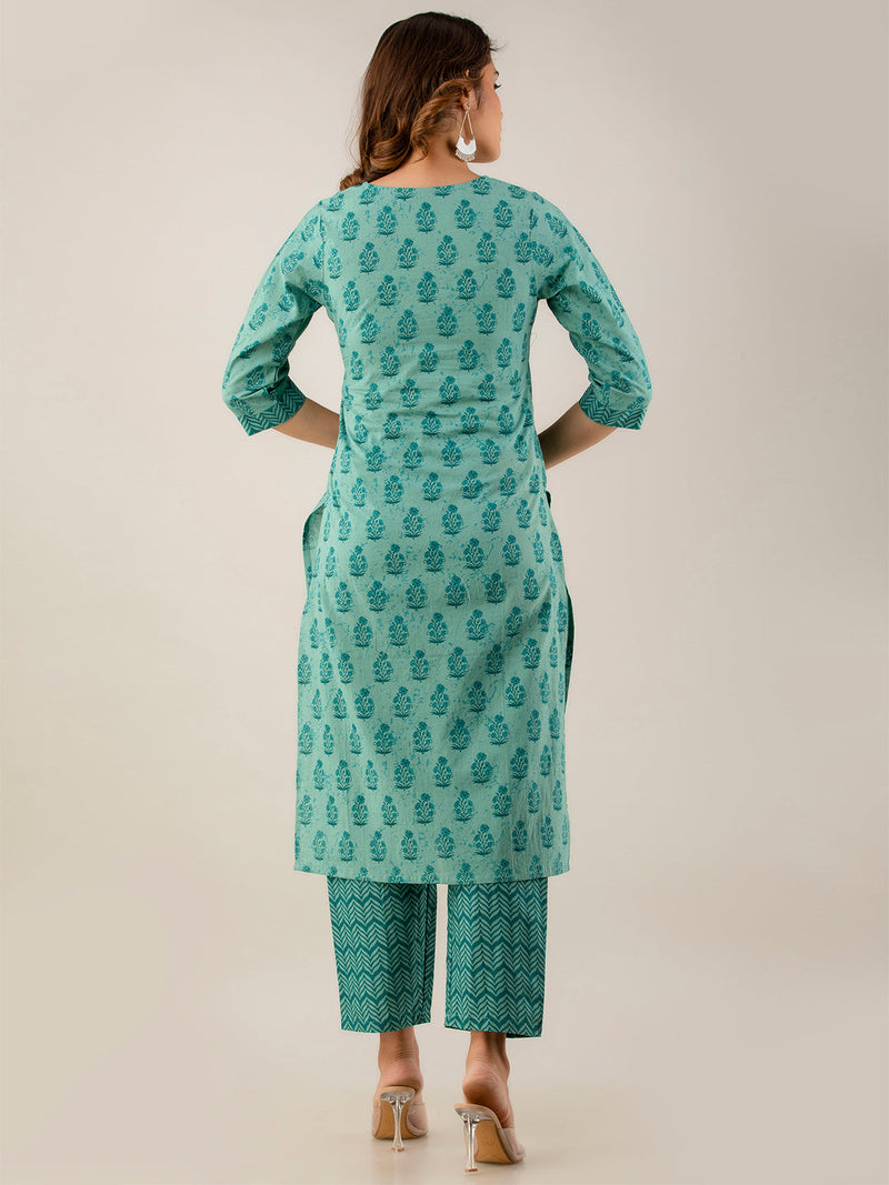 Women Kurta Pant Dupatta Set