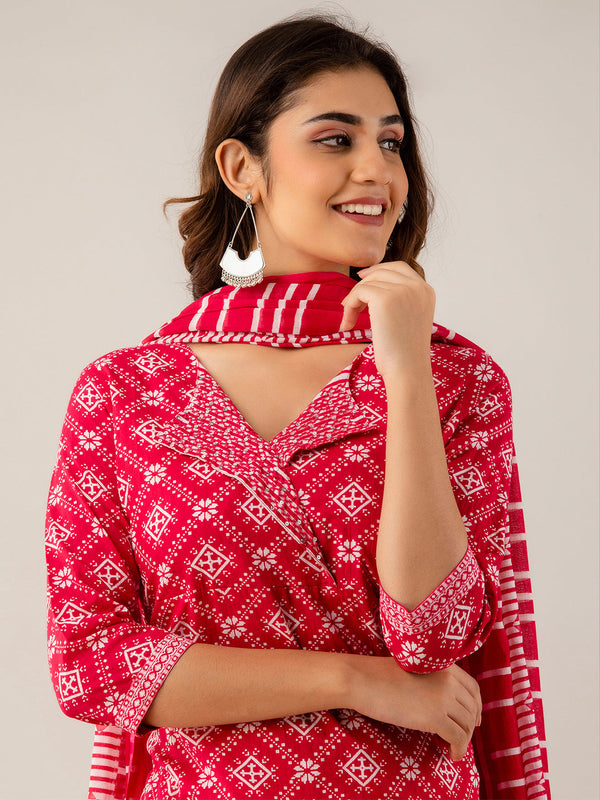 Women Kurta Pant Dupatta Set