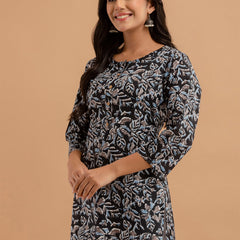 Women Black Cotton Printed Short Kurti