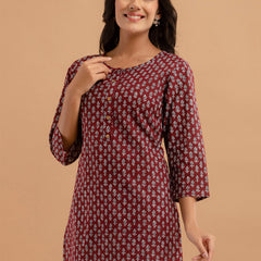 Women Maroon Cotton Printed Short Kurti