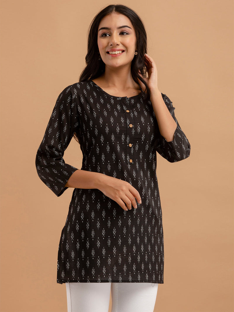 Women Black Cotton Printed Short Kurti