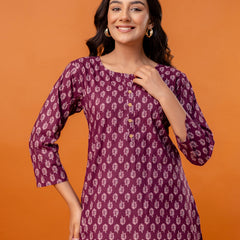 Chic Printed Short Kurti with Round Neck & 3/4 Sleeves