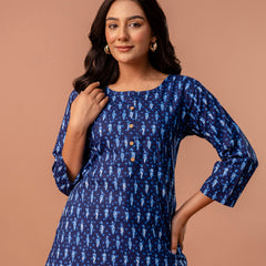 Chic Printed Short Kurti with Round Neck & 3/4 Sleeves