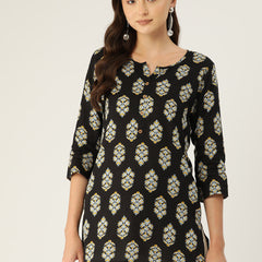 Floral Print 4 Button Straight Kurtia