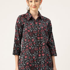 Versatile Collared top with 3/4 Sleeves for Women – Elegant & Casual