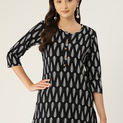 Floral Print 4 Button Straight Kurti