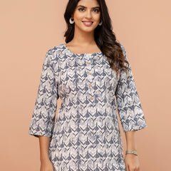 Chic Printed Short Kurti with Round Neck & 3/4 Sleeves
