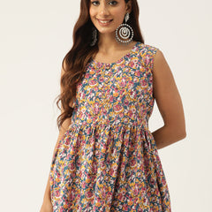 Sleeveless Flared Tops