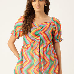 Cropped v-neck peplum puff sleeved top with digital print on linen fabric.