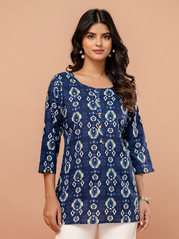 Chic Printed Short Kurti with Round Neck & 3/4 Sleeves