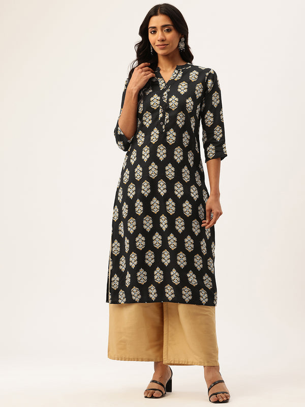 Graceful Long Kurta with 3/4 Sleeves and Button accents A Perfect Fusion of Comfort and Style