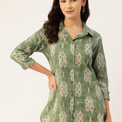 Versatile Collared Shirt with 3/4 Sleeves for Women – Elegant & Casual
