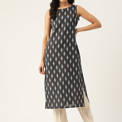 Cotton Boat Neck Sleeveless Straight Kurti