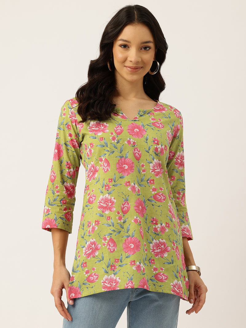 3/4 Sleeve Round Neck Vcut top Green Colour