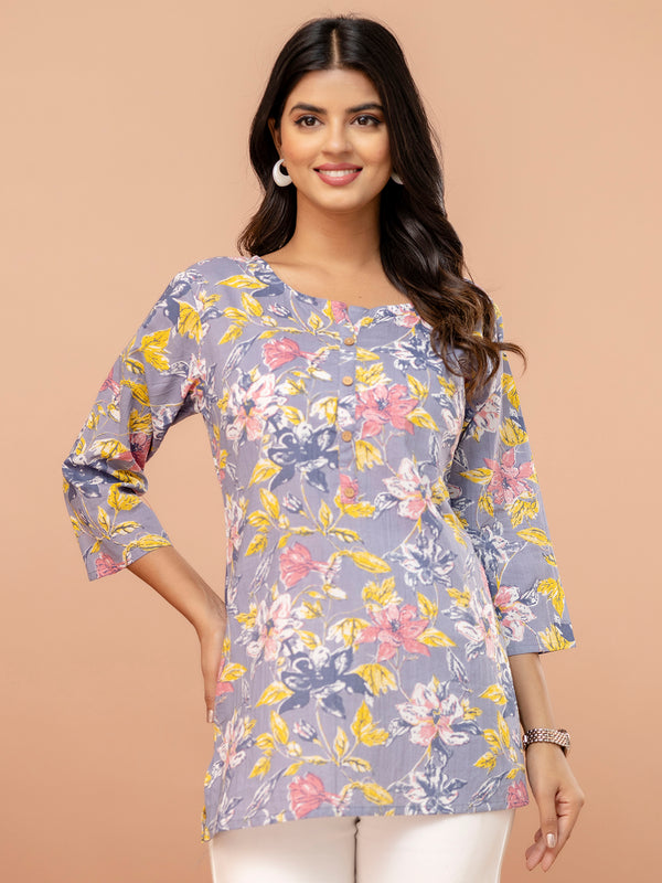 Chic Printed Short Kurti with Round Neck & 3/4 Sleeves