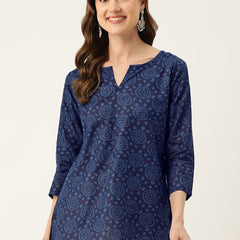 Feranoid Big V-Neck Kurti
