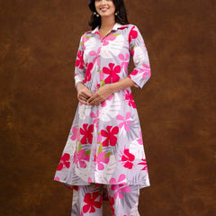 Grey Women’s Co-Ord Set–Printed Collared Kurta with 3/4 Sleeves & Elastic Waist Pants