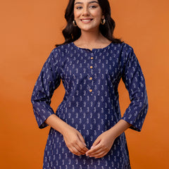 Chic Printed Short Kurti with Round Neck & 3/4 Sleeves