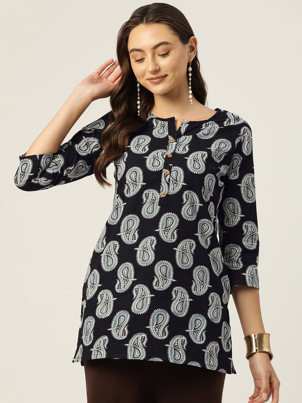 Floral Print 4 Button Straight Kurti