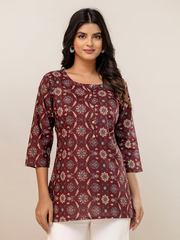 Chic Printed Short Kurti with Round Neck & 3/4 Sleeves