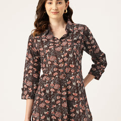 Versatile Collared Shirt with 3/4 Sleeves for Women – Elegant & Casual