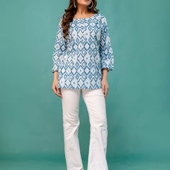 Chic Printed Short Kurti with Round Neck & 3/4 Sleeves