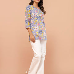 Chic Printed Short Kurti with Round Neck & 3/4 Sleeves