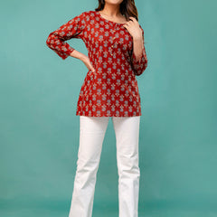Chic Printed Short Kurti with Round Neck & 3/4 Sleeves