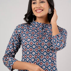 Feranoid Straight Knee Length Red Colour Kurta For Women