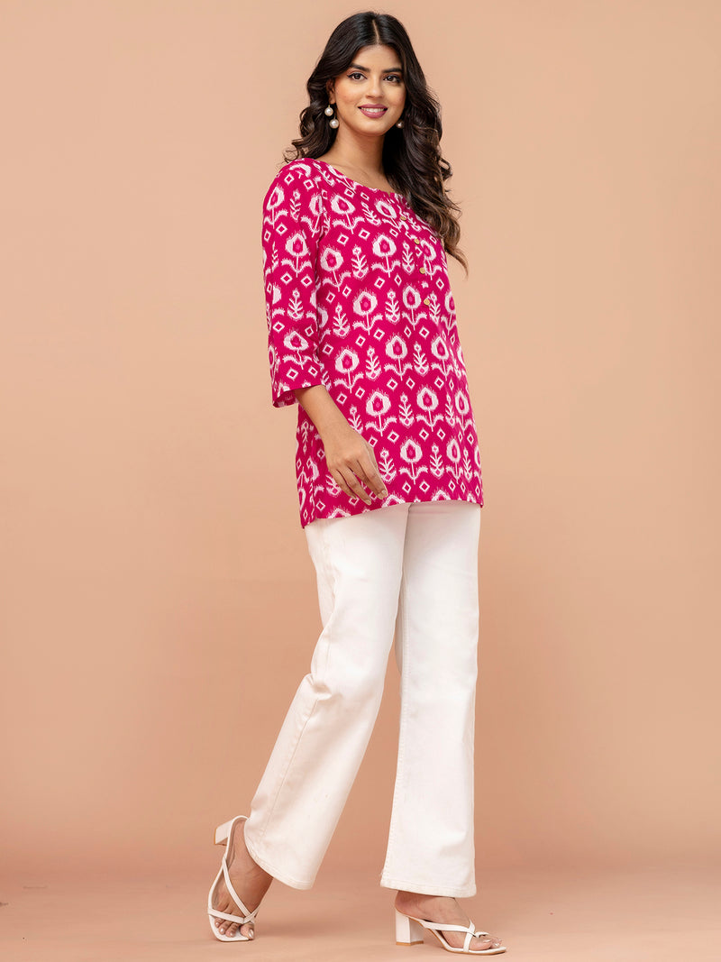 Chic Printed Short Kurti with Round Neck & 3/4 Sleeves
