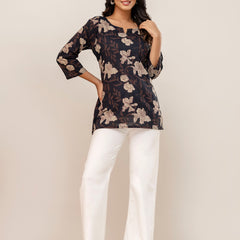 Elegant Printed Short Kurti – Soft Cotton, Everyday Style, Sizes S–XXL.